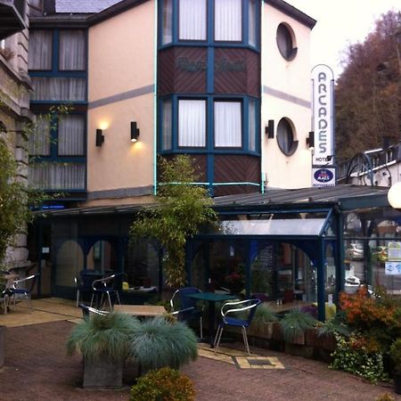 Hotel Les Arcades - La-Roche-En-Ardenne Exterior foto